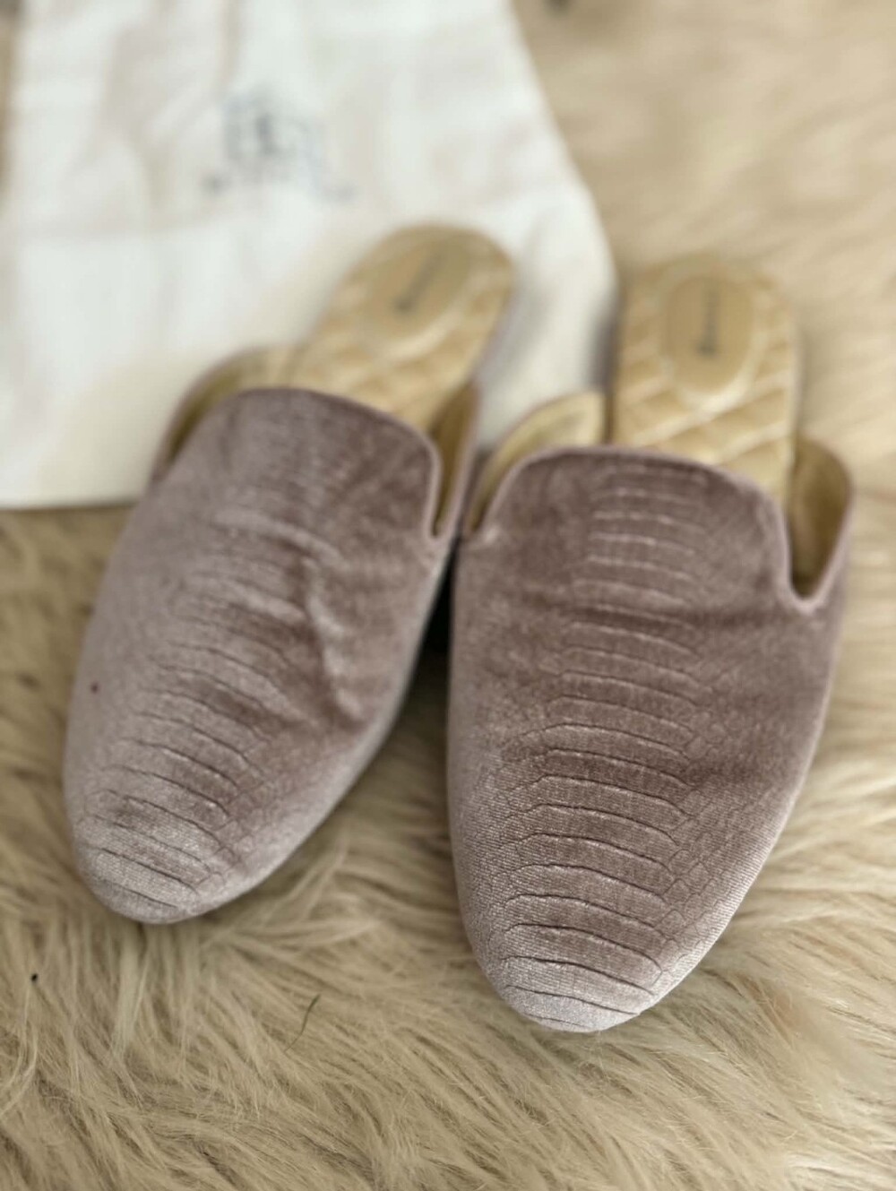 Birdies Dawn Python Velvet Mules Dusty Pink Women's Size 8.5